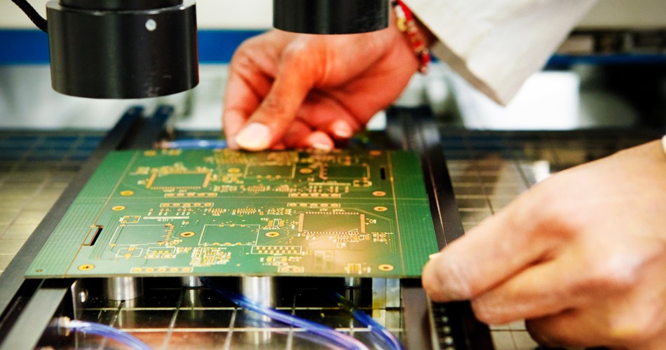 Conditions environnementales et contrôle de la température et de l'humidité dans la fabrication de PCBA