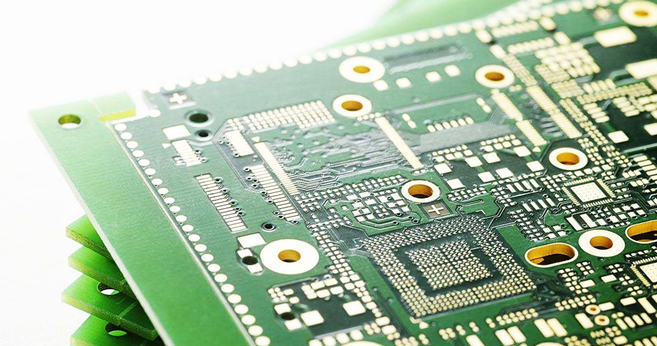 Combien de types de plots existe-t-il dans les circuits imprimés PCBA ?