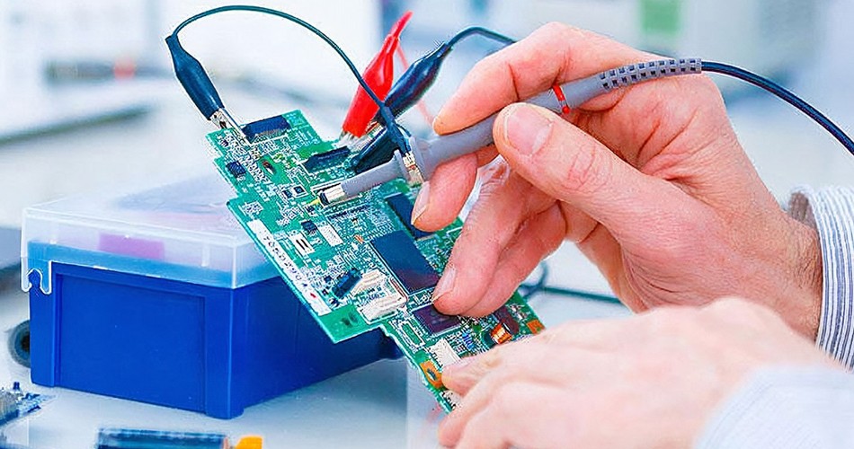 24 outils matériels courants pour les ingénieurs en électronique PCBA