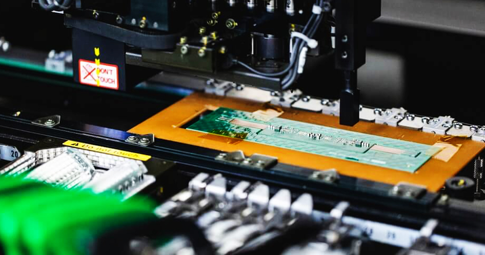 Technologie de fabrication intelligente dans le traitement des PCBA