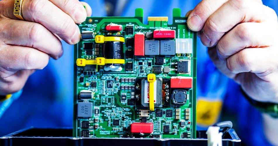 Processus de production dans le traitement des PCBA