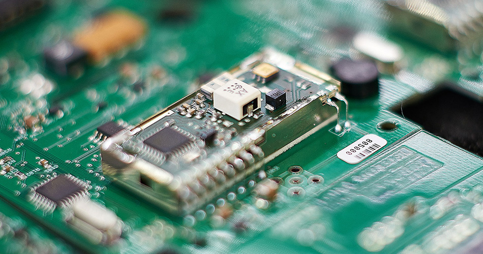 Conception de compatibilité électromagnétique dans le traitement des PCBA