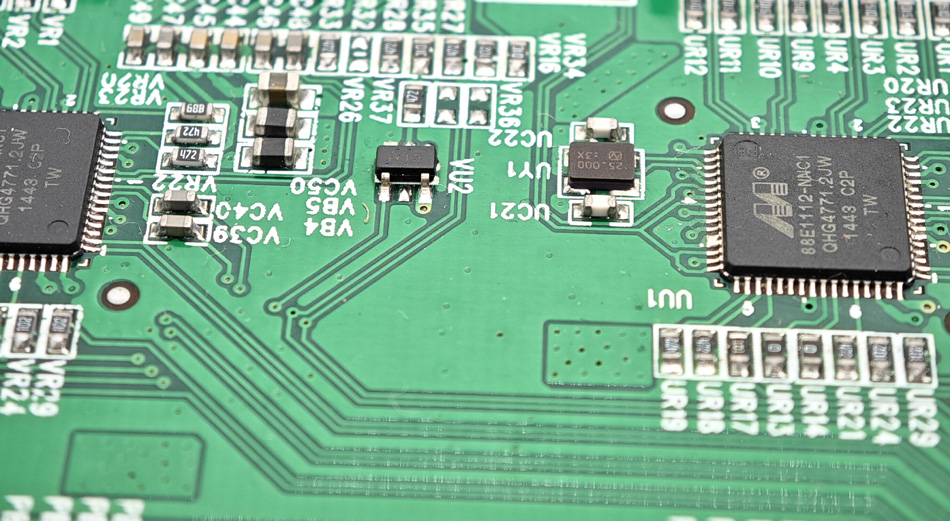 Comment réaliser la personnalisation des produits grâce au traitement PCBA