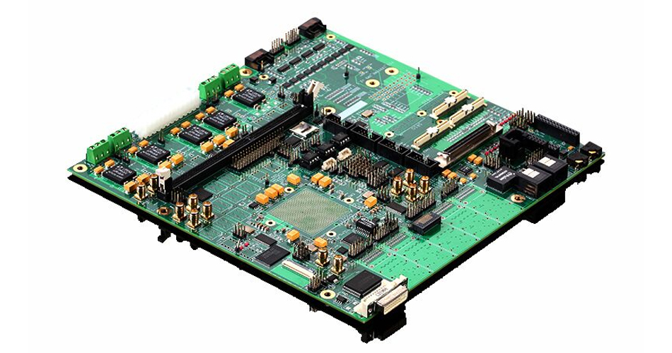 Technologie d'interconnexion à haute densité dans le traitement PCBA