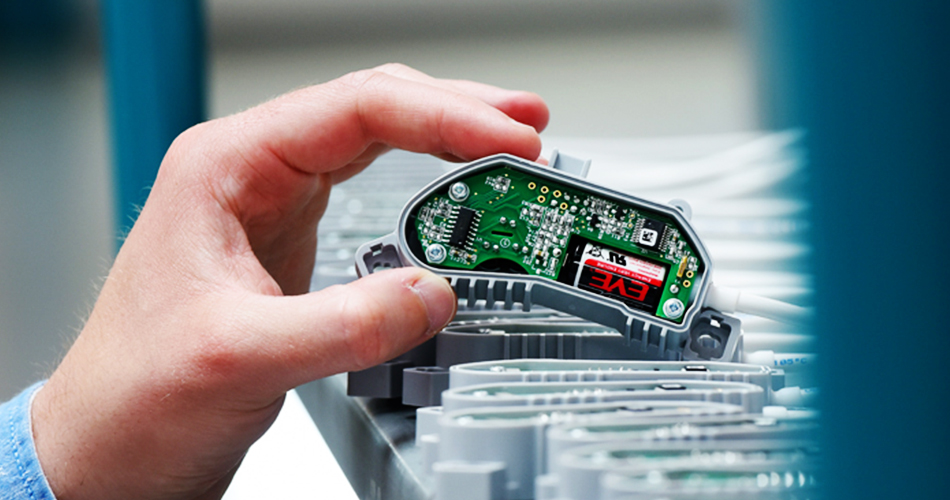 Comment améliorer la cohérence de la production et la fiabilité dans le traitement PCBA