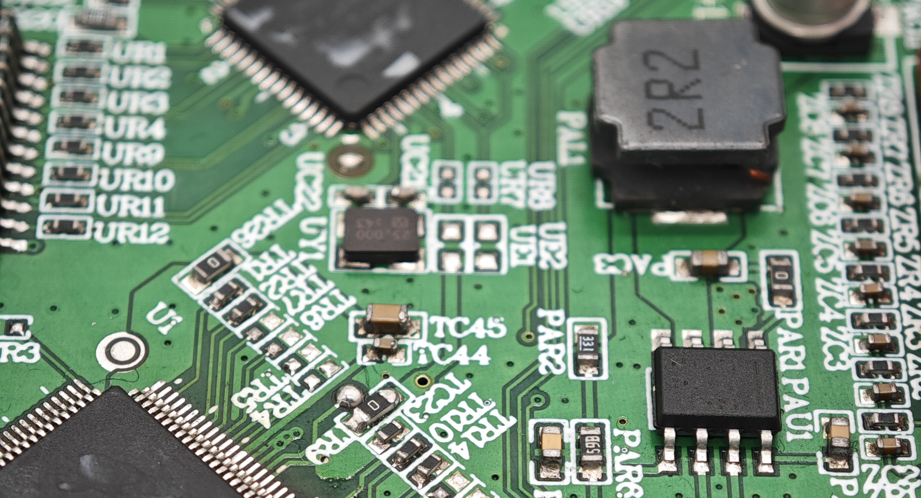 Comment gérer les plaintes et les commentaires des clients dans le traitement PCBA