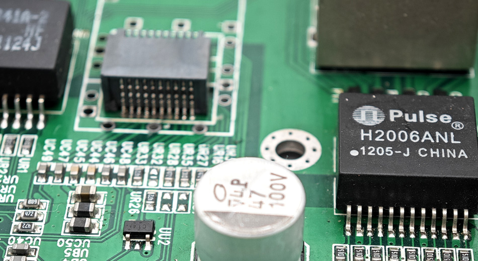 Explorer les différences de technologie et de services entre les usines mondiales de PCBA