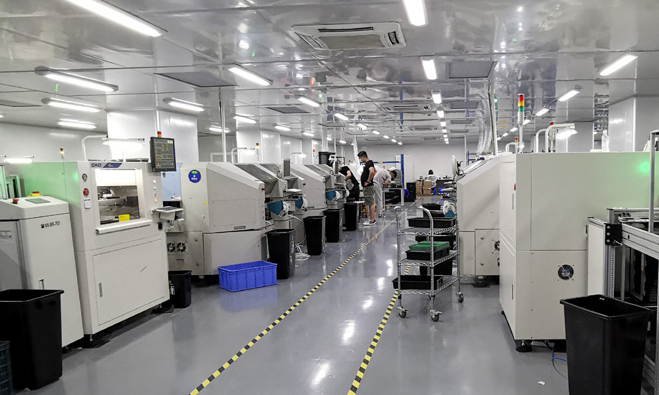 • Opakowanie transportowe: drewniana skrzynka