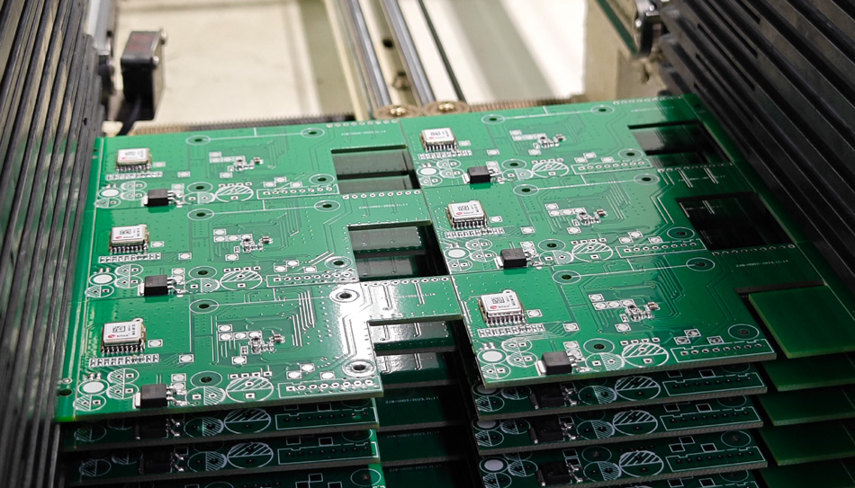 Comment réduire les coûts cachés dans le traitement des PCBA grâce à la coopération et à la collaboration