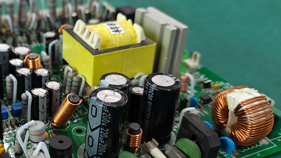 Comment les usines de PCBA peuvent-elles réduire leurs coûts grâce à une production automatisée ?