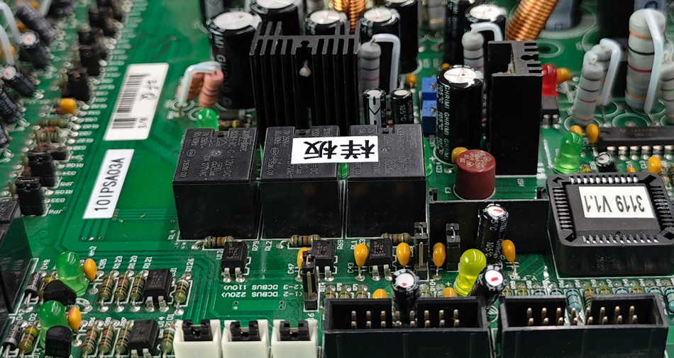 Comment la gestion des coûts des usines PCBA affecte-t-elle les budgets des projets ?