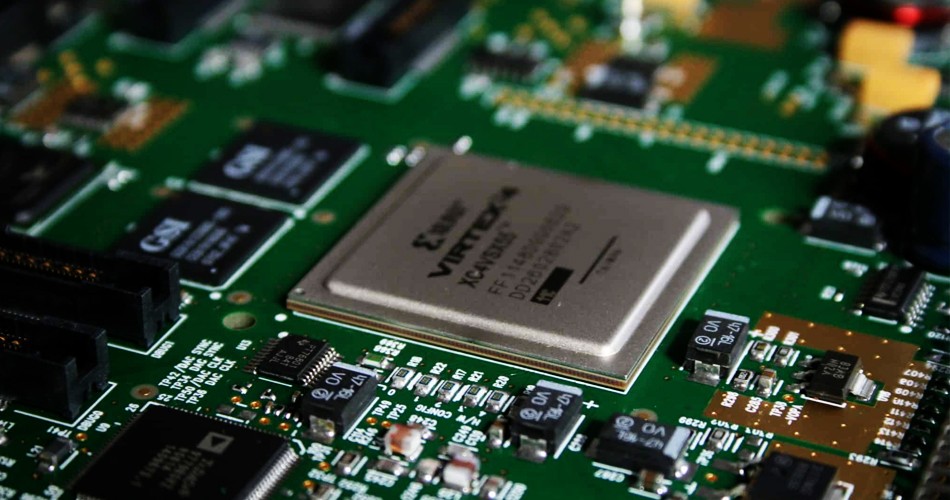 Comment la technologie avancée de patch des usines PCBA peut-elle répondre aux exigences de haute précision ?