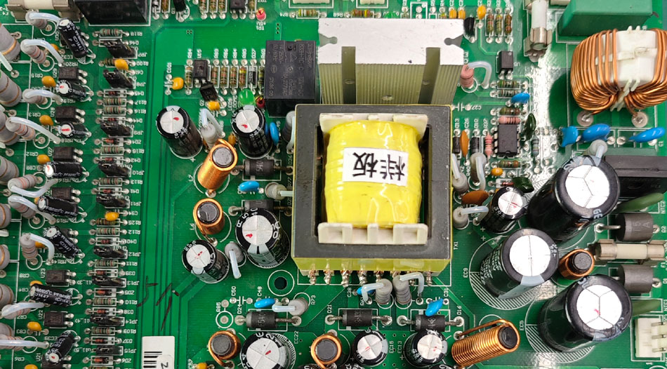 Comment les technologies innovantes dans les usines PCBA peuvent-elles réduire les risques des projets ?