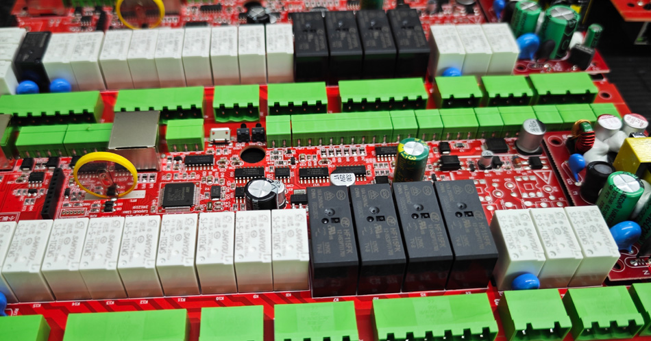 Explorer les futures tendances de développement des usines PCBA : de la technologie au service