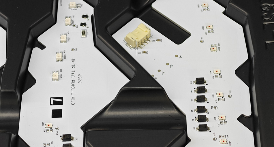 Discussion sur le contrôle des coûts et les stratégies de partenariat à long terme pour les usines PCBA